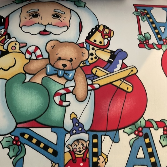 2 Non-Sew Daisy Kingdom Iron-On Transfers On Santa - Picture 3 of 4